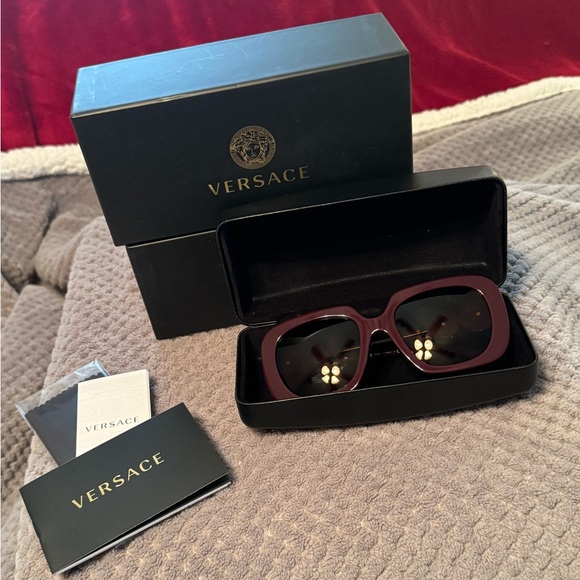 Versace Accessories - Versace Sunglasses full inclusion - New